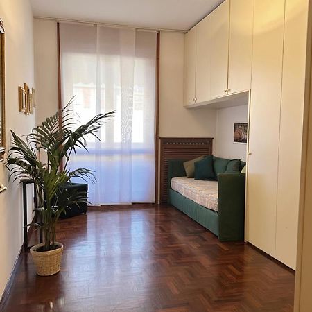 Emeraldway - Bellissimo Appartamento In Zona Sempione-Tre Torri Milan Exterior photo