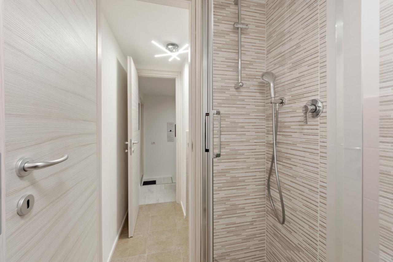 Emeraldway - Bellissimo Appartamento In Zona Sempione-Tre Torri Milan Exterior photo