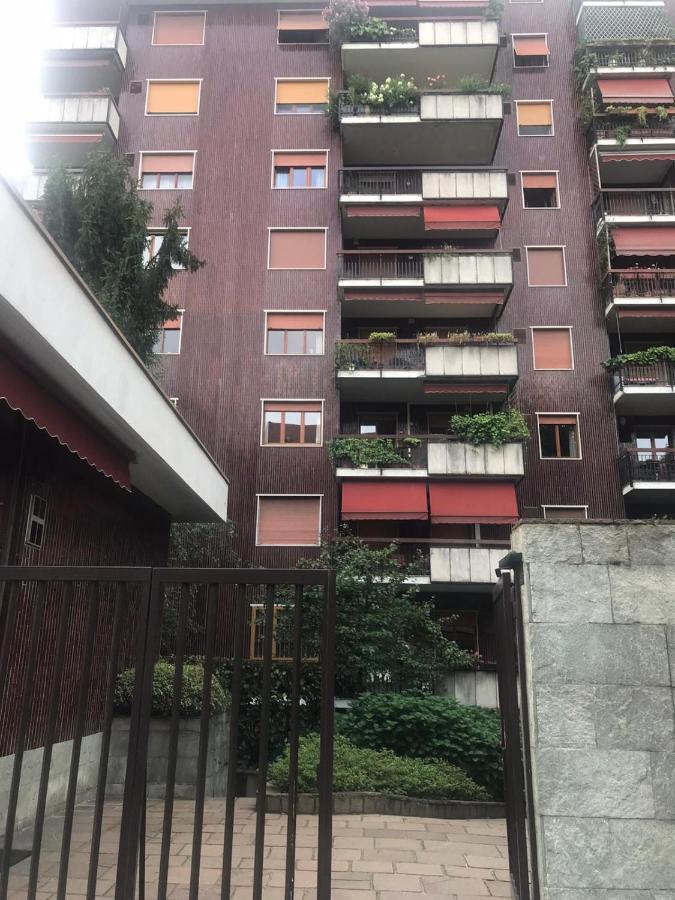 Emeraldway - Bellissimo Appartamento In Zona Sempione-Tre Torri Milan Exterior photo