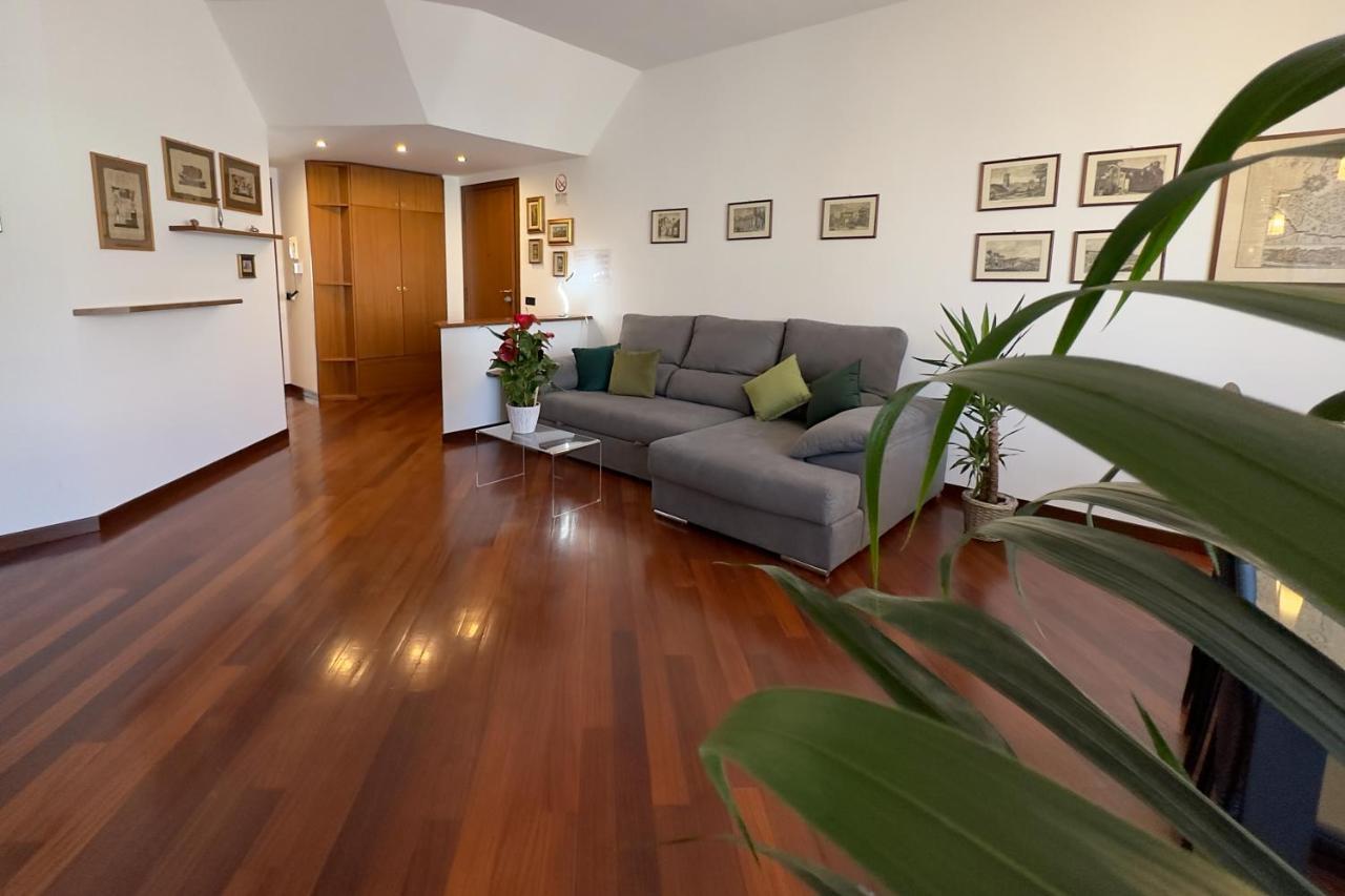 Emeraldway - Bellissimo Appartamento In Zona Sempione-Tre Torri Milan Exterior photo