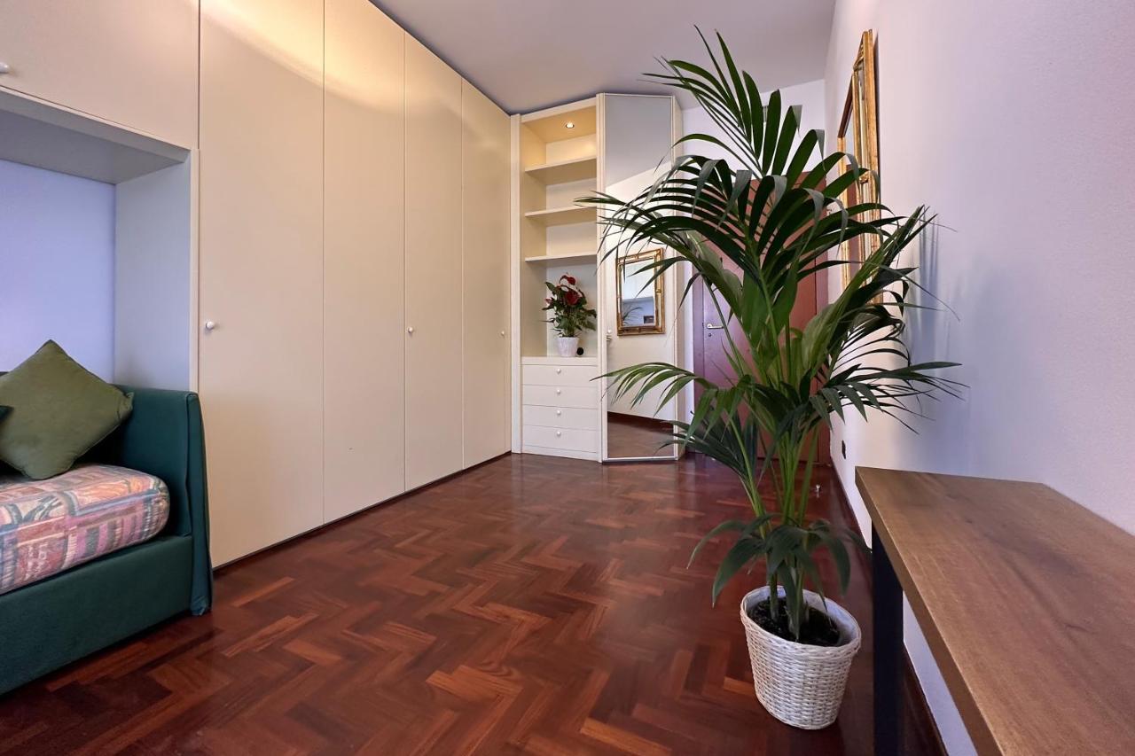Emeraldway - Bellissimo Appartamento In Zona Sempione-Tre Torri Milan Exterior photo
